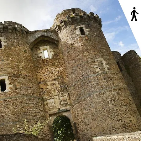 Au Nid Douillet - Dormir Comme A La Maison Chateaubriant Exterior photo